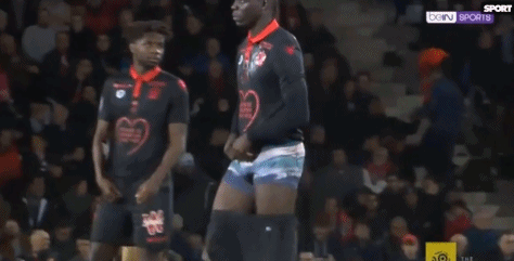 这一刻属于他一个人