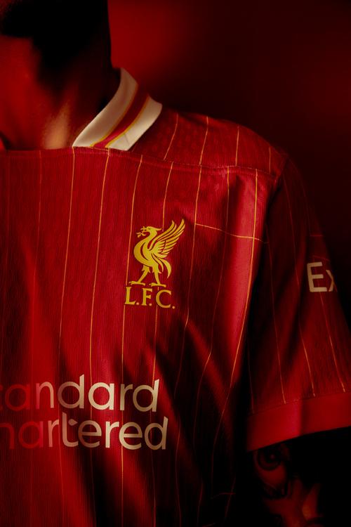 皇马近5场西甲1胜3平1负丢掉9分，从领先巴萨5分到落后4分（皇马近5轮西甲仅得6分：从领先巴萨5分到被反超4分）