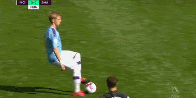 特殊癖好？埃基蒂克名字对称，职业生涯穿过11、22、33、44号