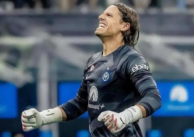 切尔西的痛：26岁菲利克斯19场造22球，进球数压C罗+领跑射手榜（切尔西的遗憾：26岁菲利克斯19战造22球，进球数力压C罗并领跑射手榜）