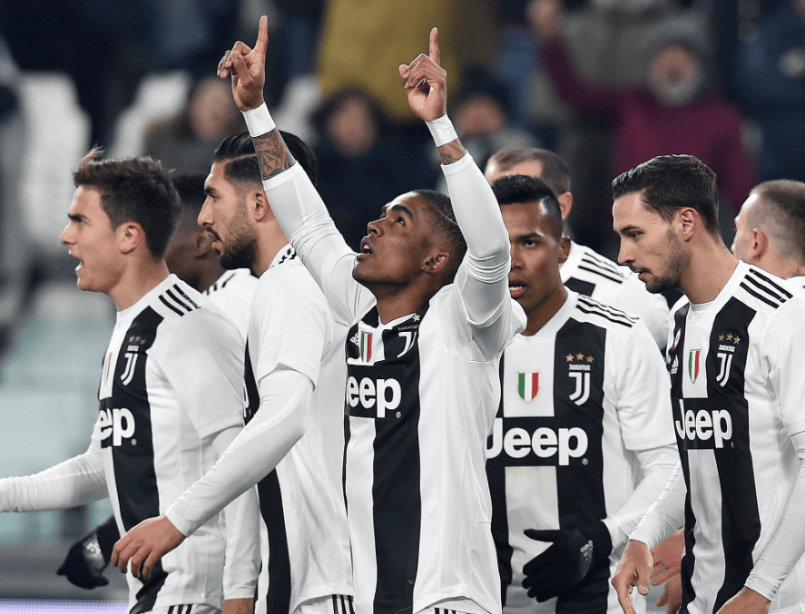 王洪亮：美国巴西身体强太多；若早跟她们踢热身赛或许会好些（王洪亮：美巴身体优势明显，若提前热身或许会更好）