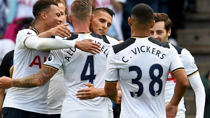 镜报：买安德森要1亿-1.2亿镑，曼联可能通过出售5人筹集资金（镜报：安德森标价1亿至1.2亿英镑，曼联或出售五将筹资）