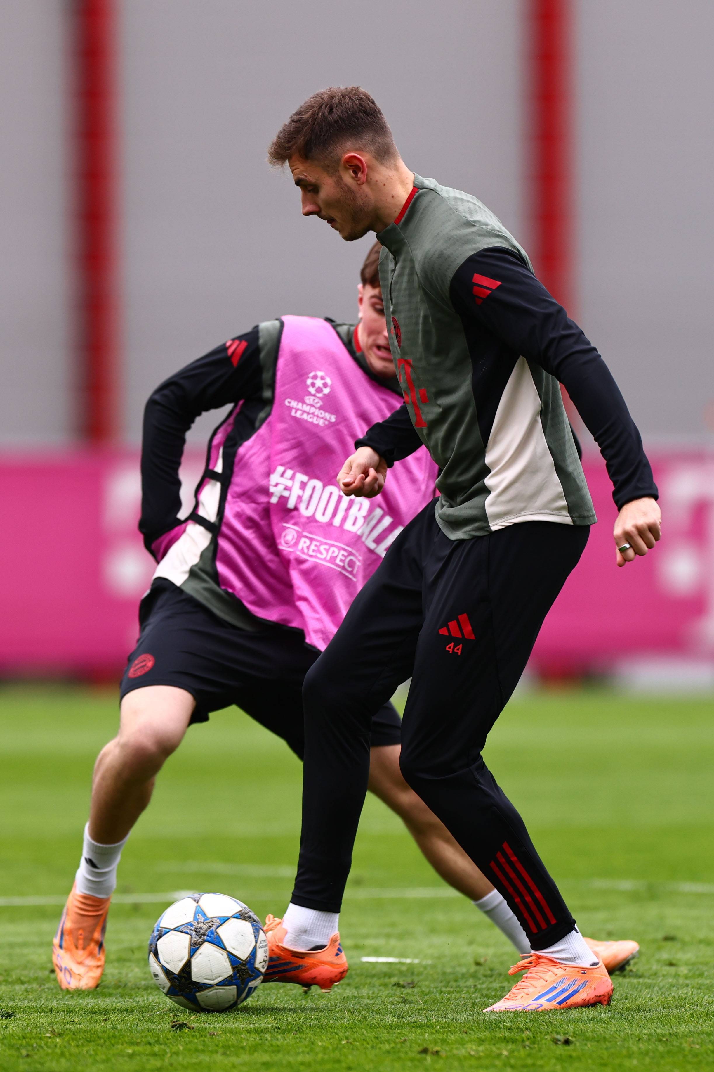 齐沃：我们要更果断而不是过度追求美感，所有人都能做得更好（齐沃：与其过度求美，不如果断行动，人人都能更进一步）