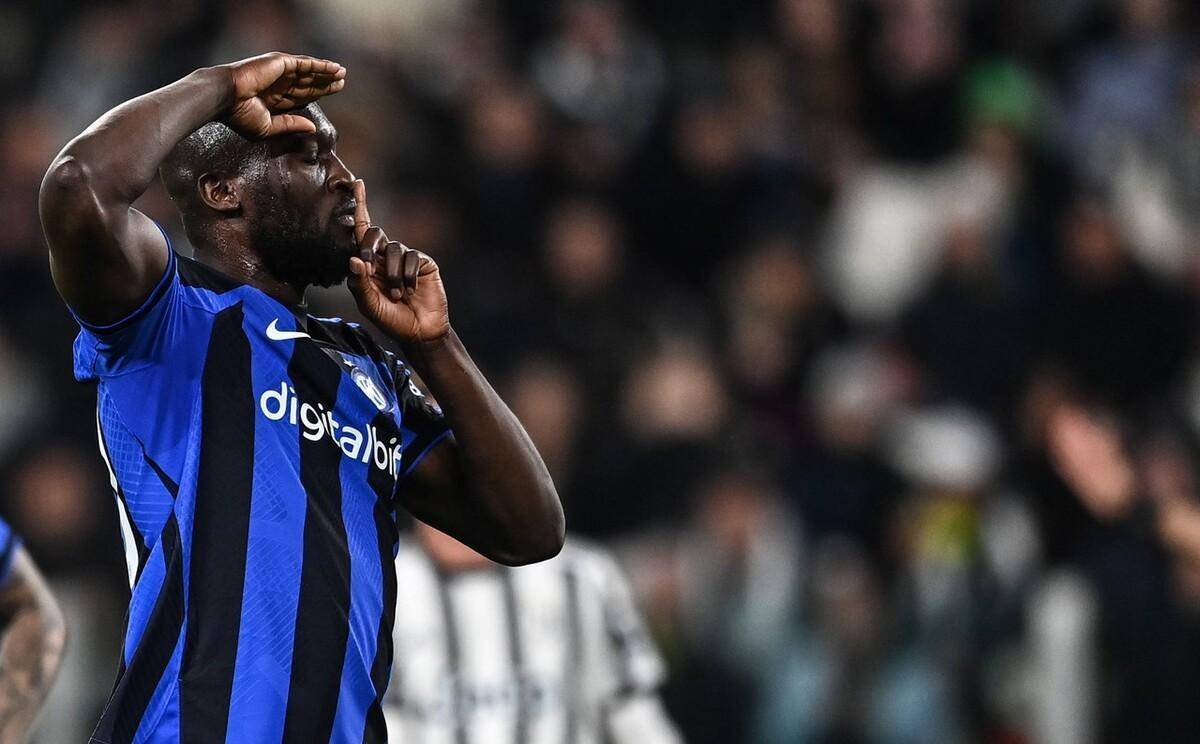 混合团体世界杯：2-8，中国香港无缘复制一年前8-7绝杀日本一幕（混合团体世界杯：中国香港2-8告负，未能再现去年8-7绝杀日本）